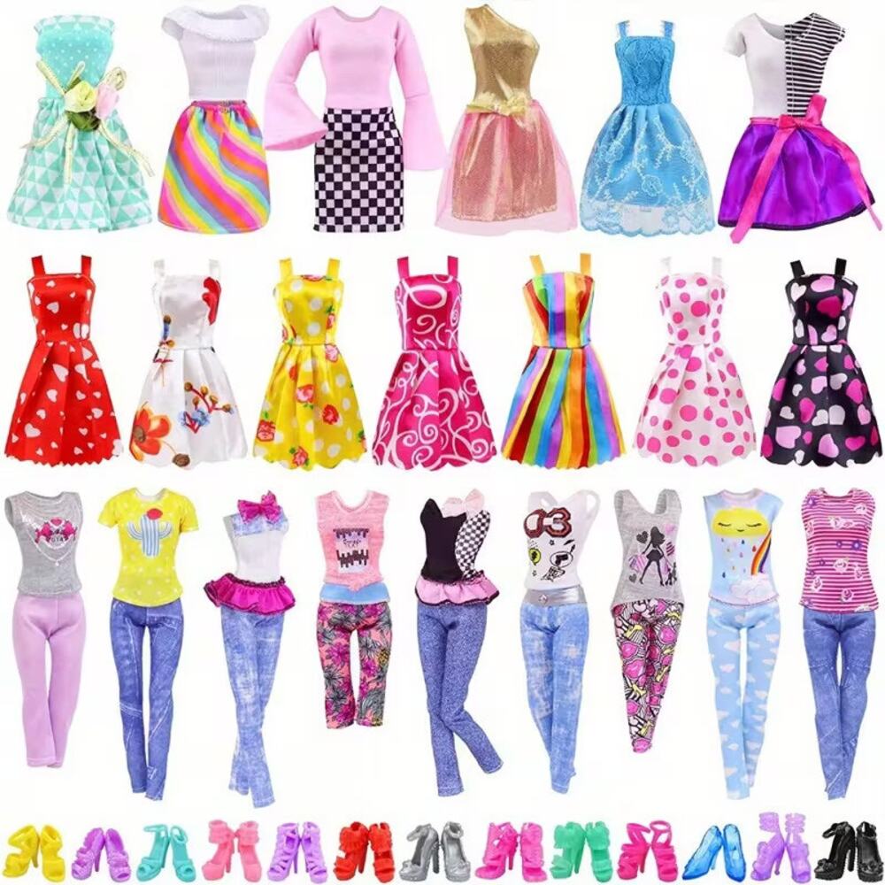 32pcs Set Dolls Clothing Shoes, Wands, Crown & Accessories Play Set